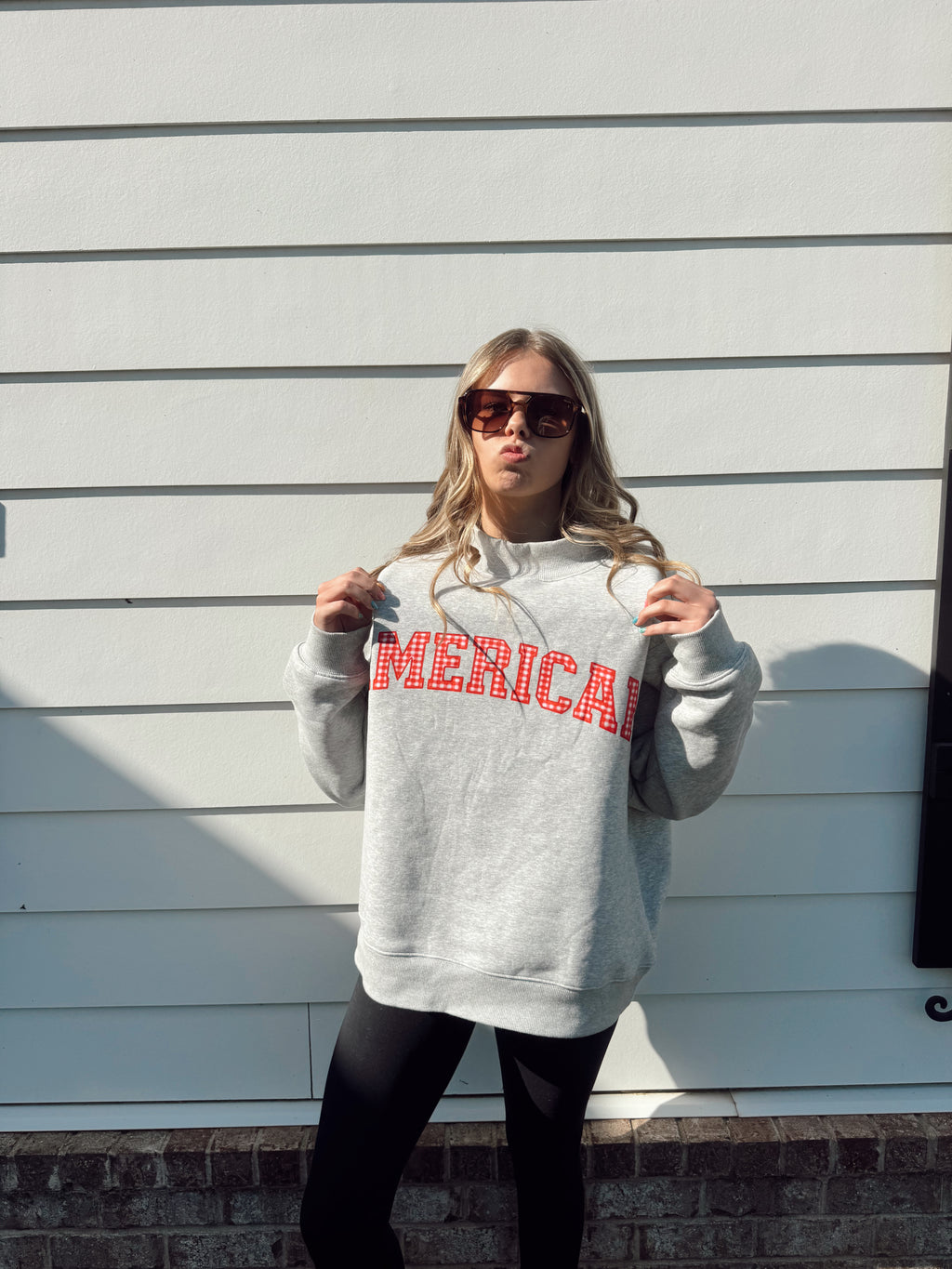 American Mockneck